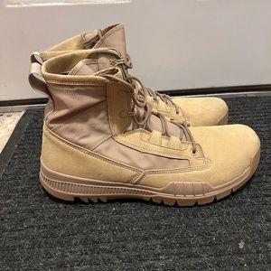 Nike SFB Field 6”